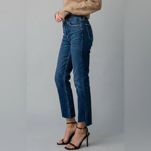 NWT Artemis Vintage Tummy Control High Rise Raw Step Hem Straight Jeans Ankle